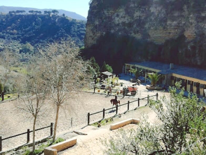 Hacienda Puerto De Las Muelas Ronda Eksteriør billede